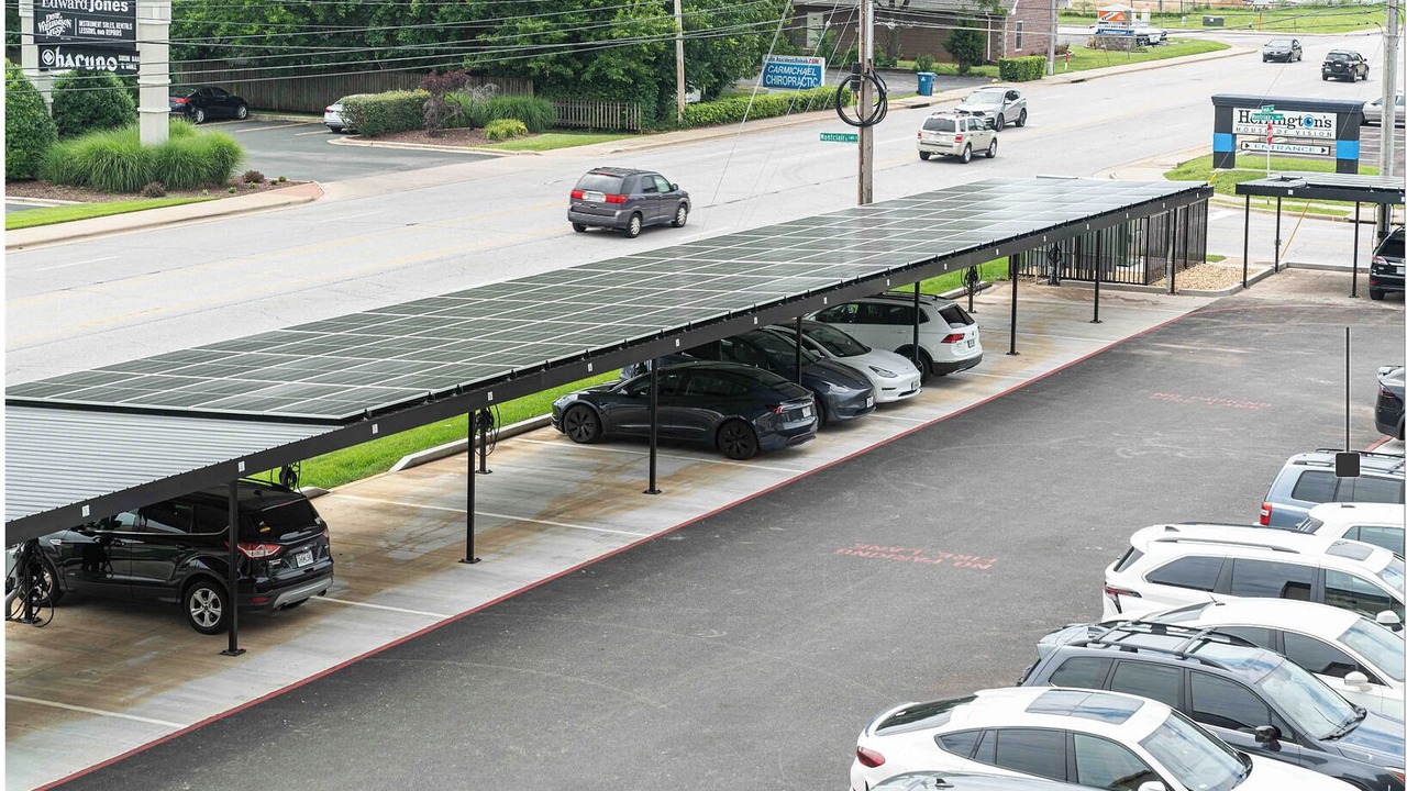 Photo of Outdoor in Springfield