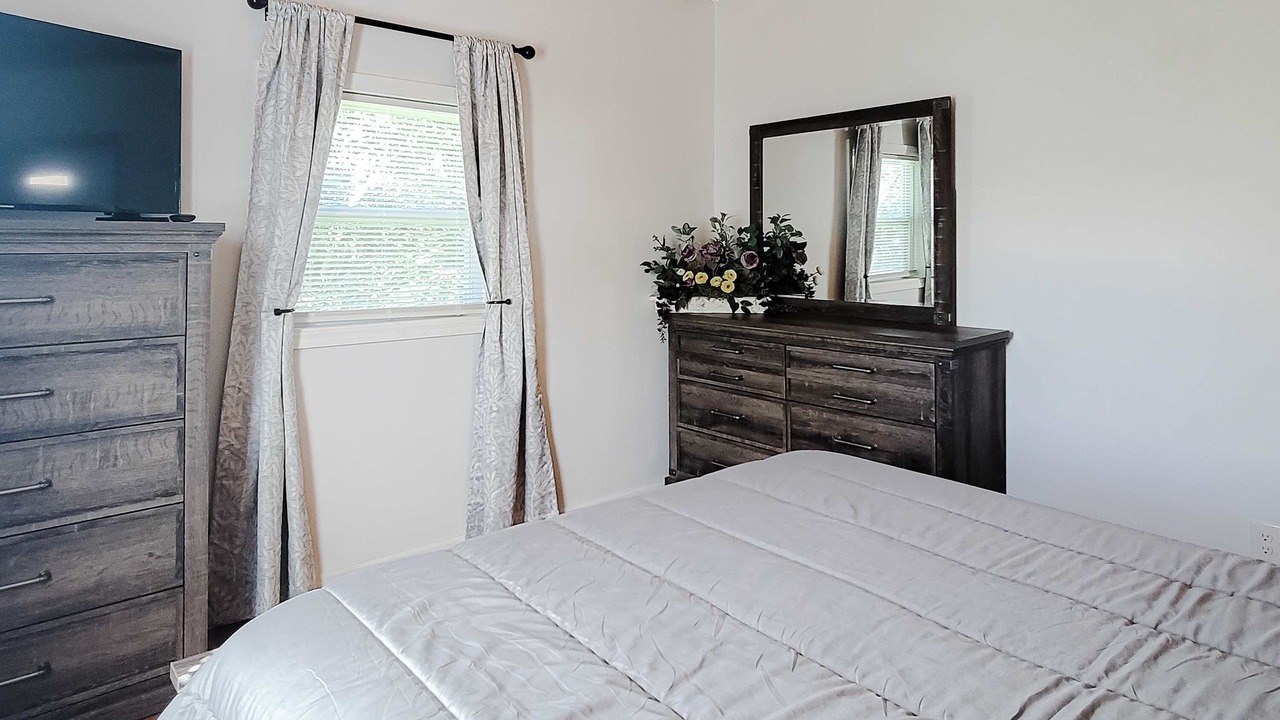 Photo of Bedroom in Kodak