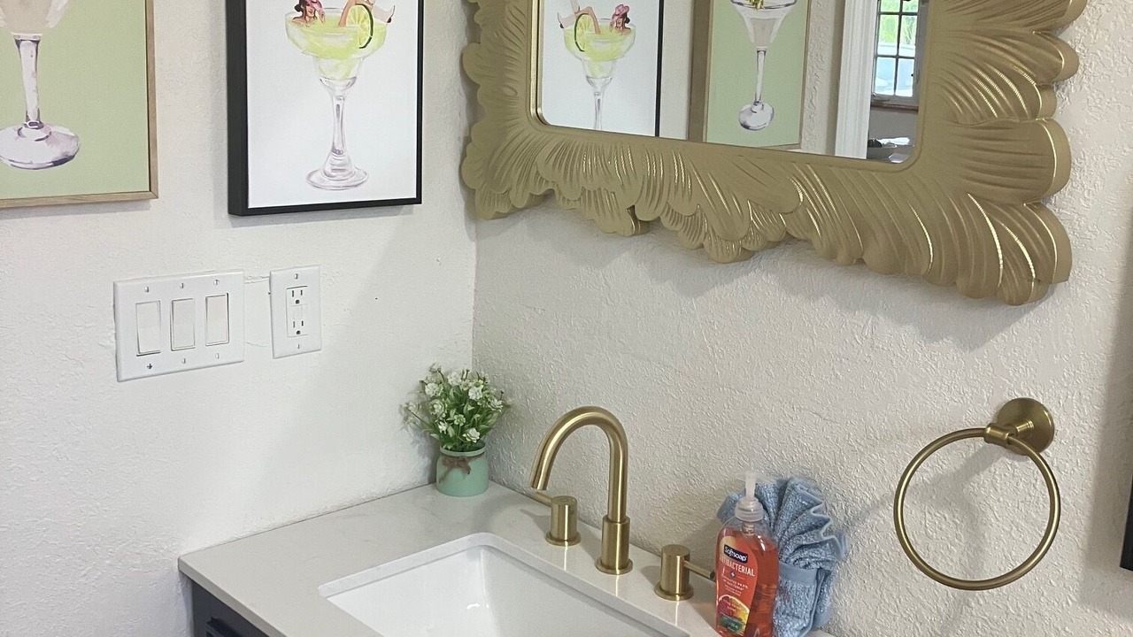 Photo of Bathroom in Cape Caneveral Beach Gardens