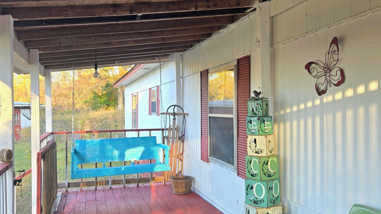 Photo of Patio Balcony in Chewalla