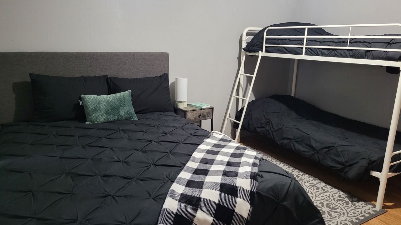 Photo of Bedroom in Lakewood  Shelby County