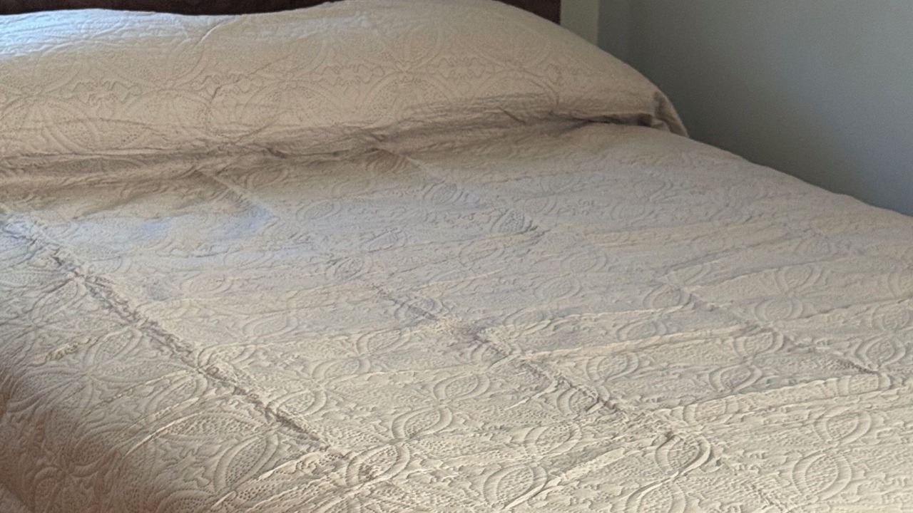 Photo of Bedroom in Raytown