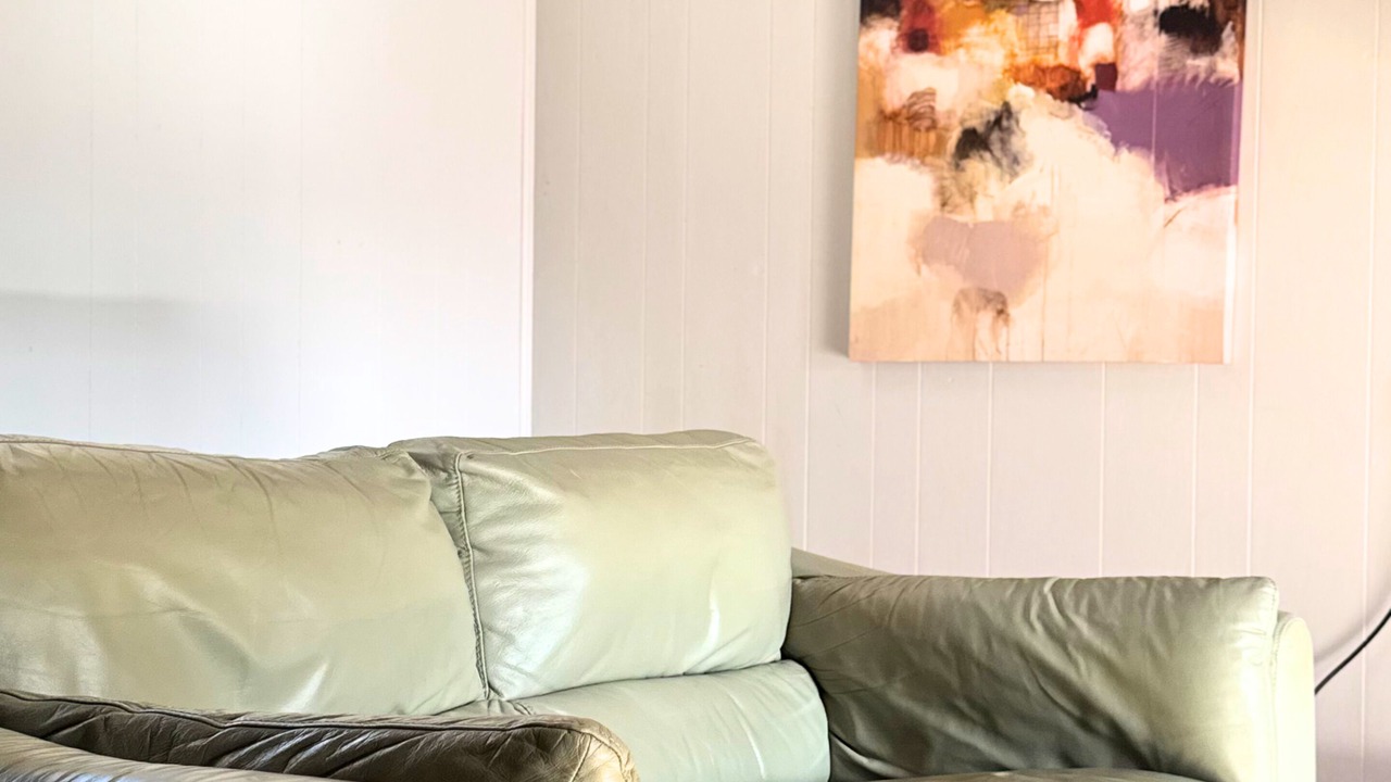 Photo of Livingroom in Raytown