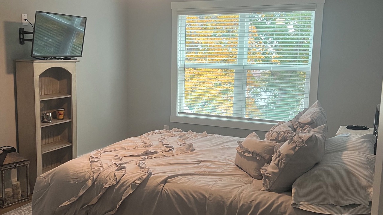 Photo of Bedroom in Scottsville