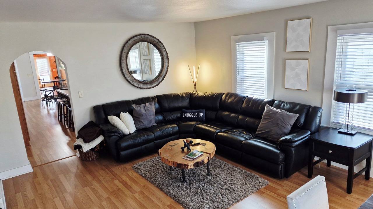 Photo of Livingroom in Prairie Du Chien