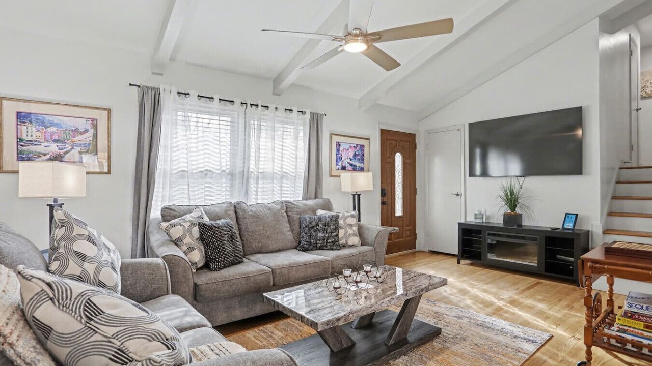 Photo of Bedroom in Overland Park