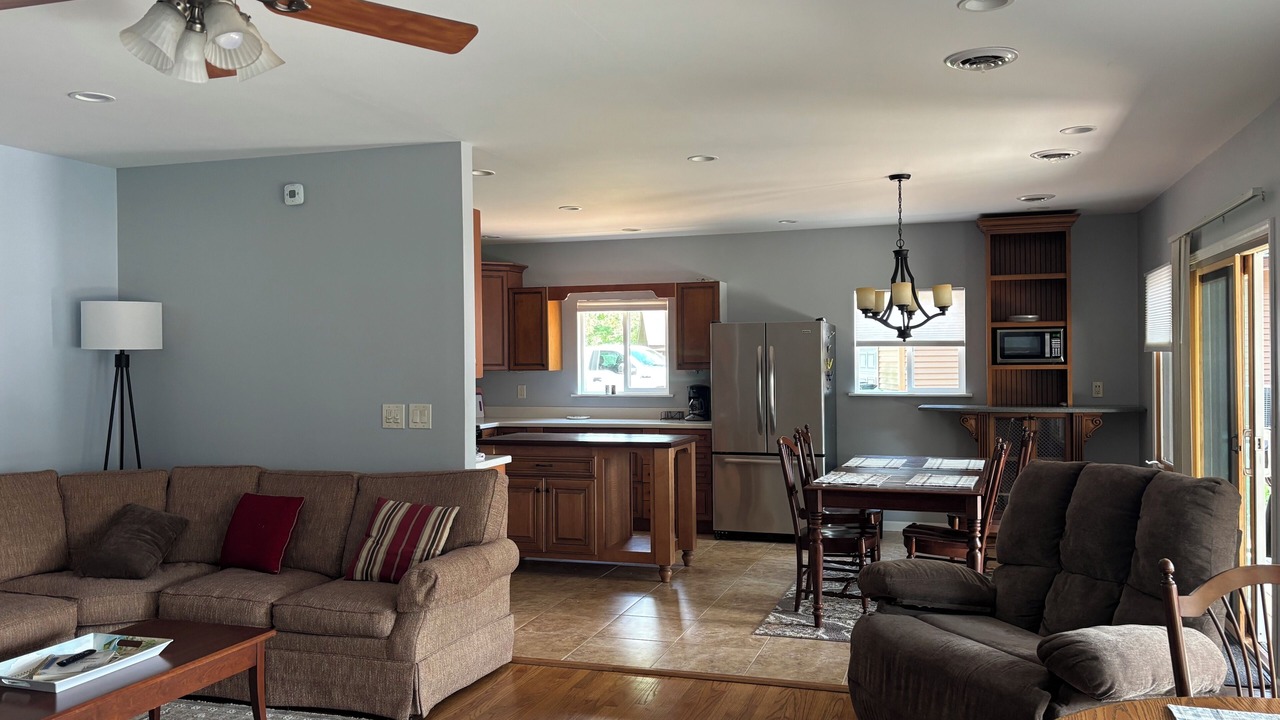 Photo of Livingroom in Holcombe