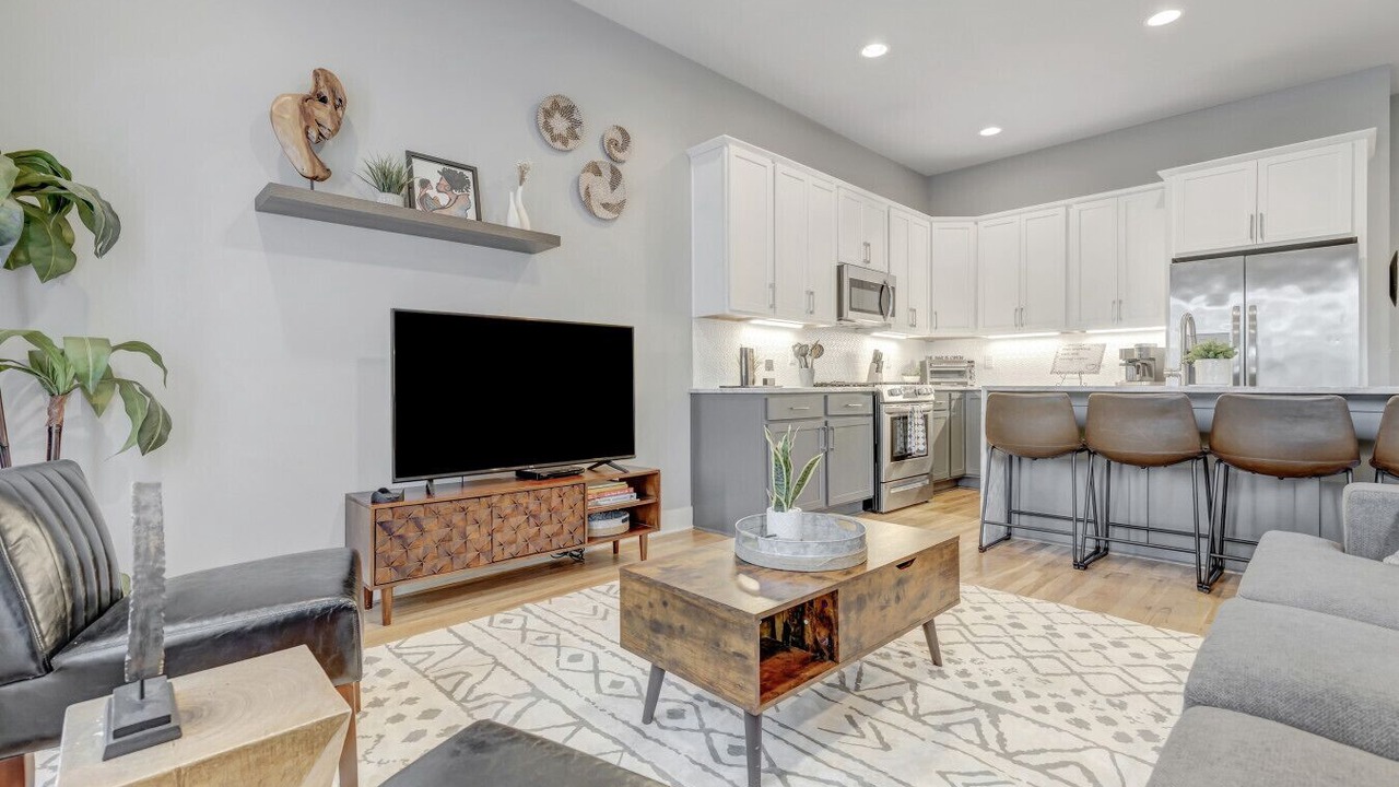 Photo of Livingroom in Haynes Area