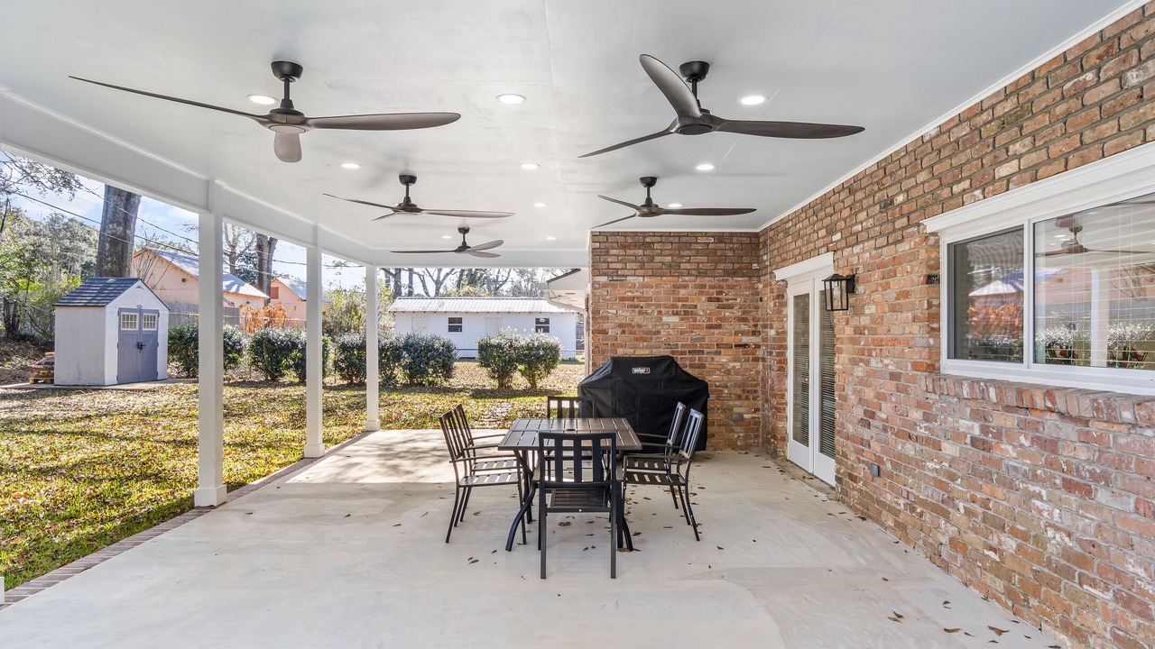 Photo of Outdoor in Highlands - Perkins