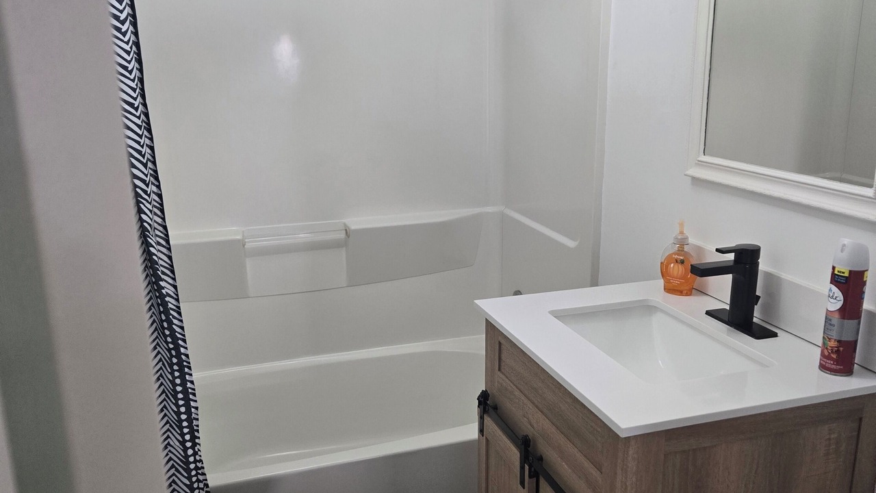 Photo of Bathroom in Tiptonville