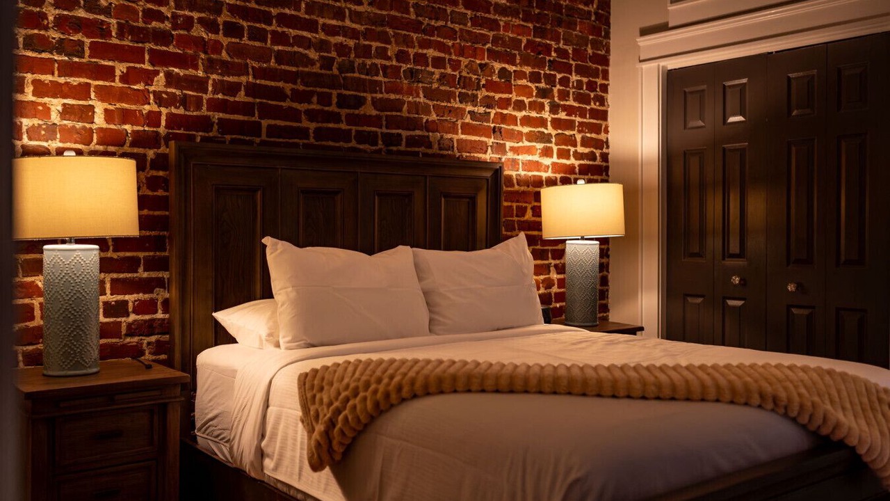 Photo of Bedroom in Old City
