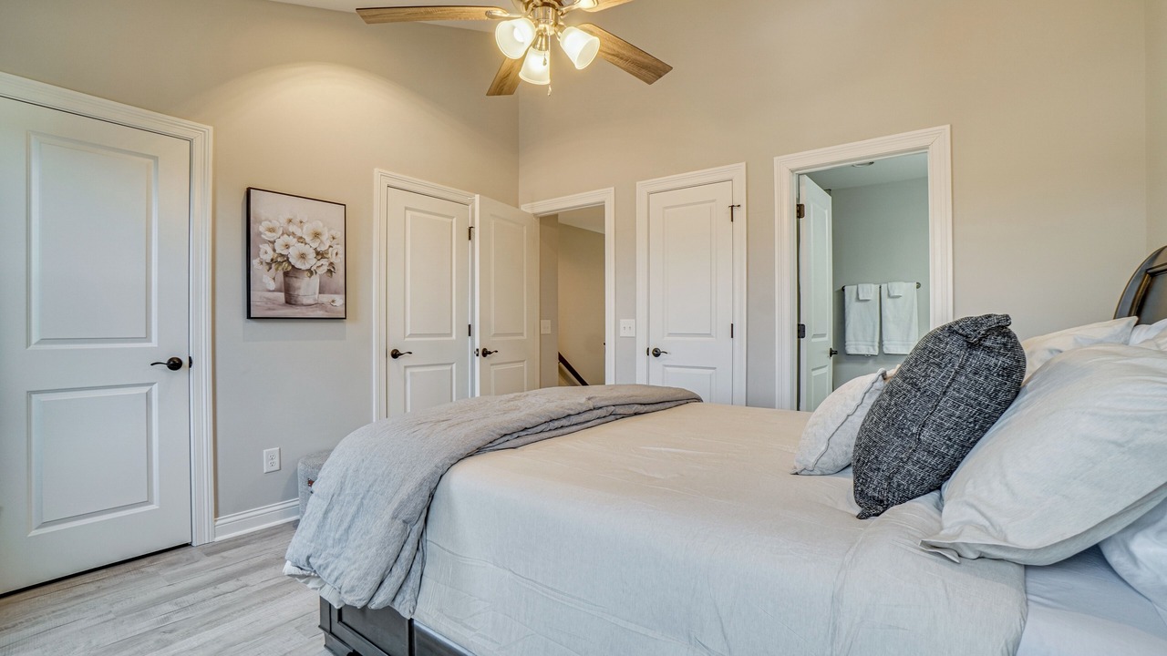 Photo of Bedroom in White Bluff