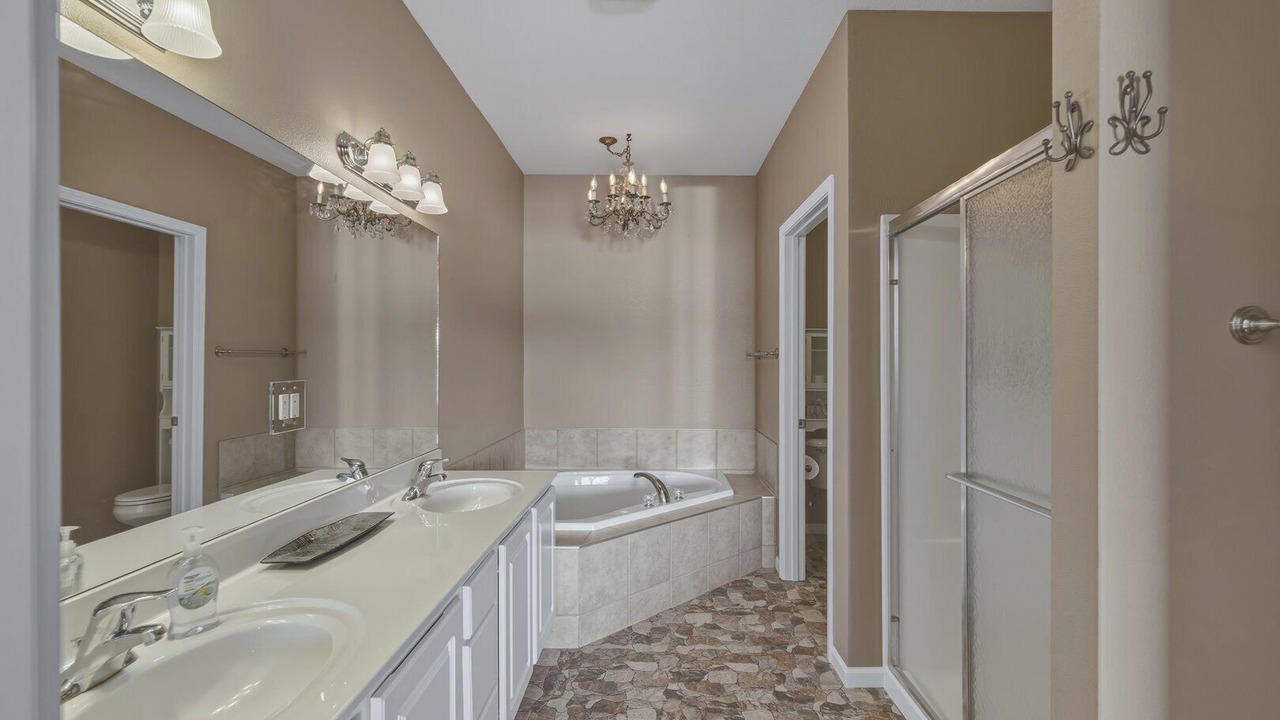 Photo of Bathroom in Camdenton
