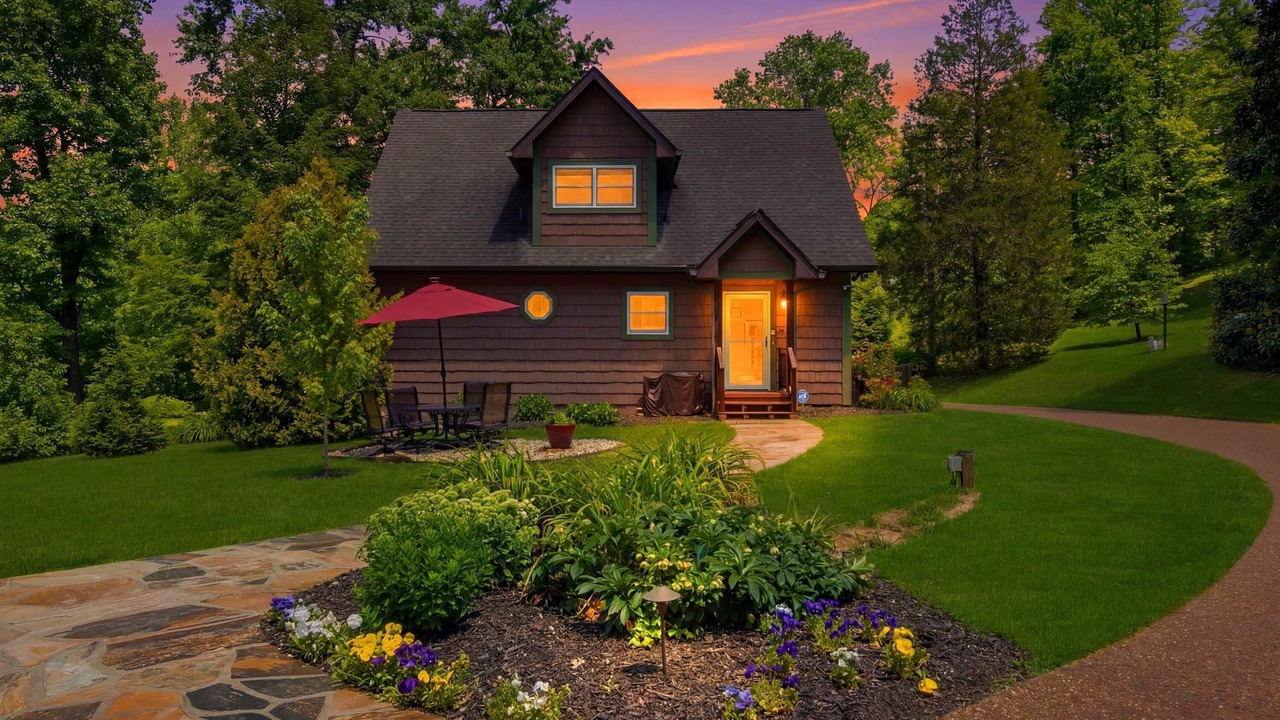Photo of Outdoor in Maryville