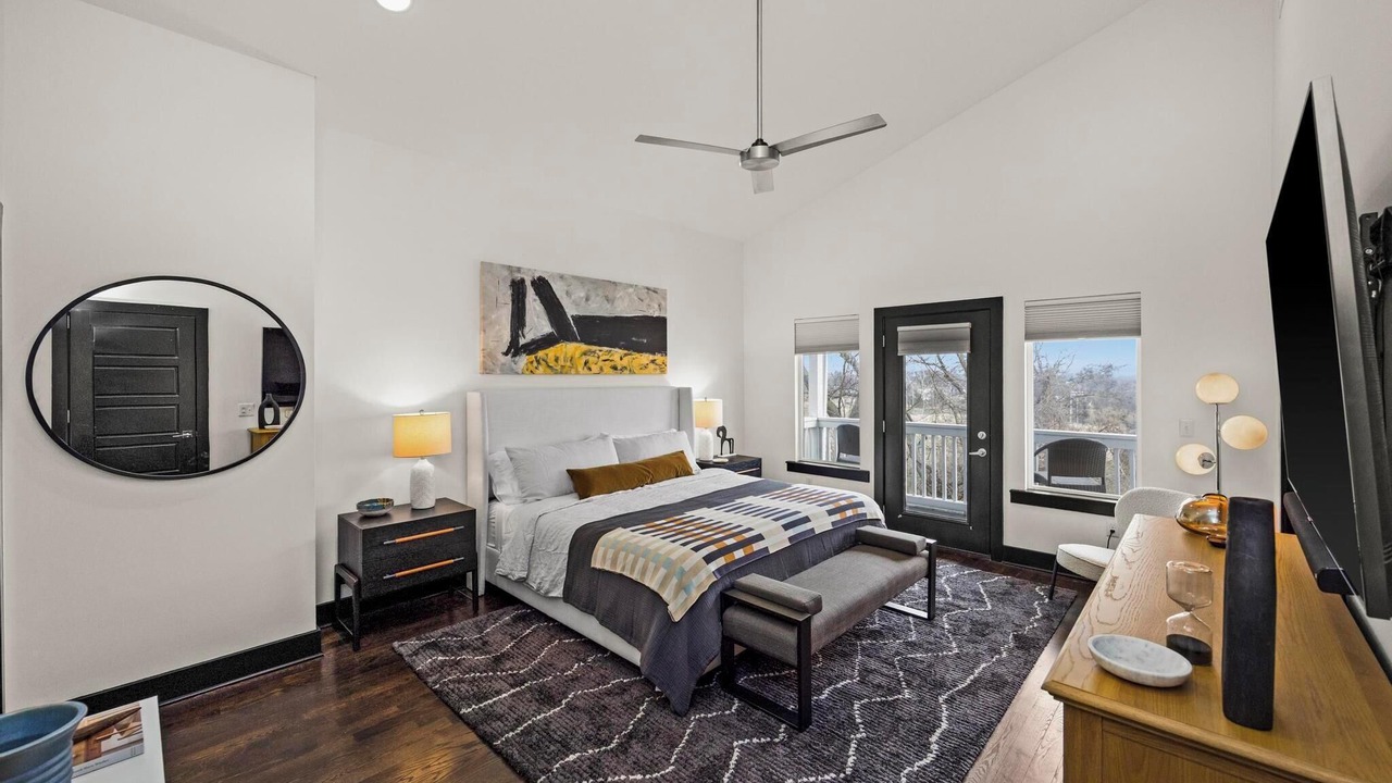 Photo of Bedroom in Urbandale Nations