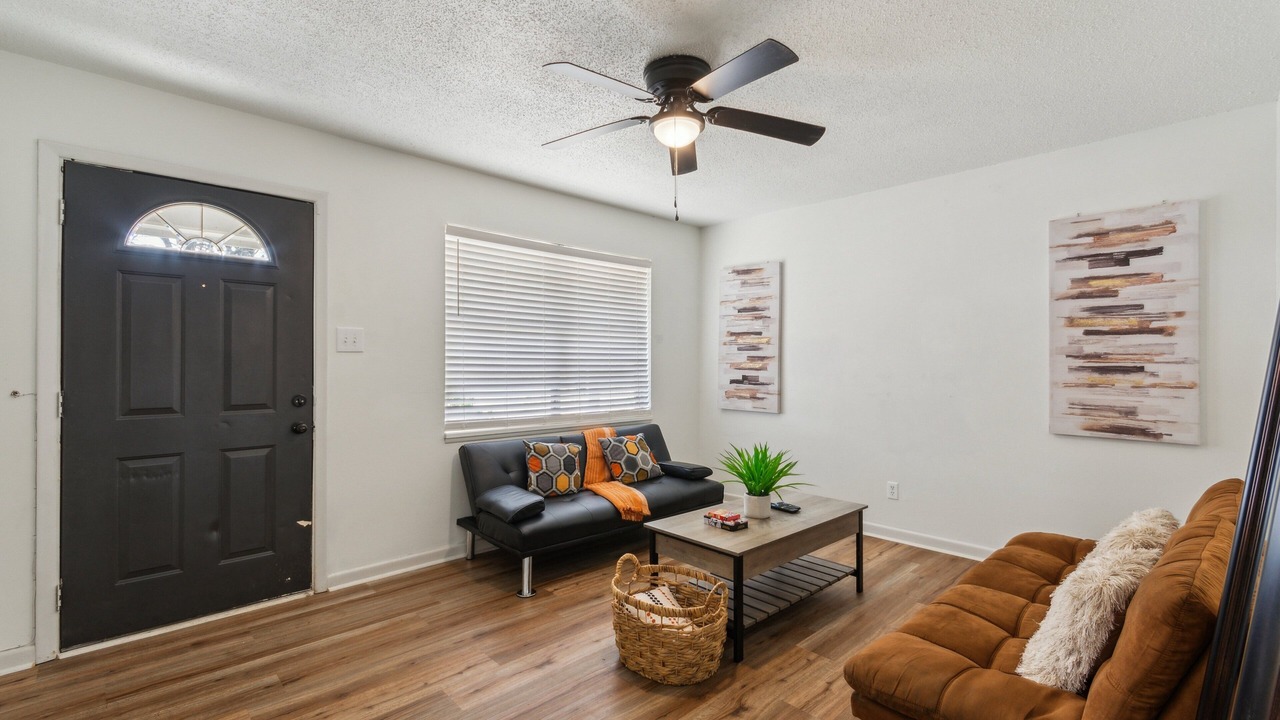 Photo of Livingroom in Little Rock