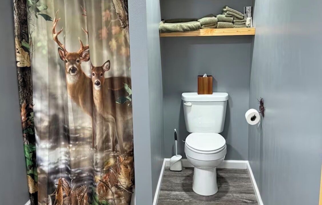 Photo of Bathroom in Dale