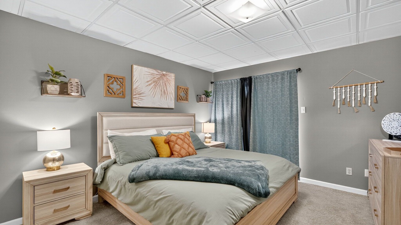 Photo of Bedroom in Maryville