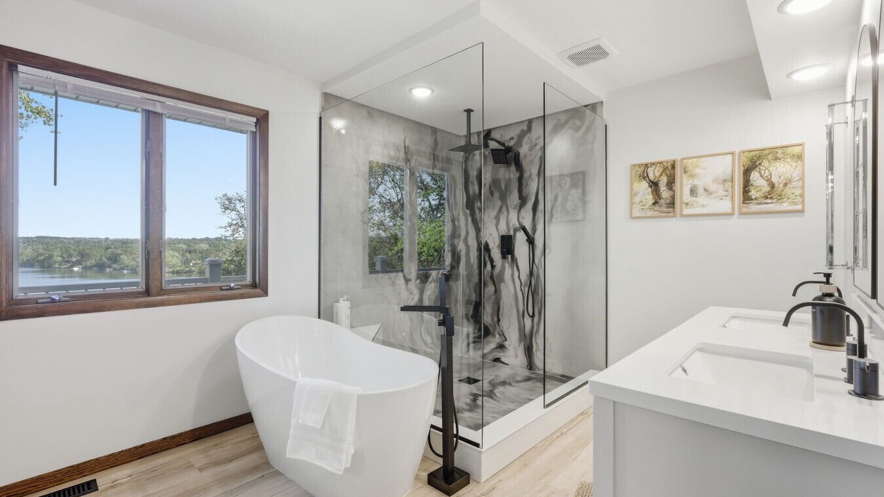 Photo of Bathroom in Hudson