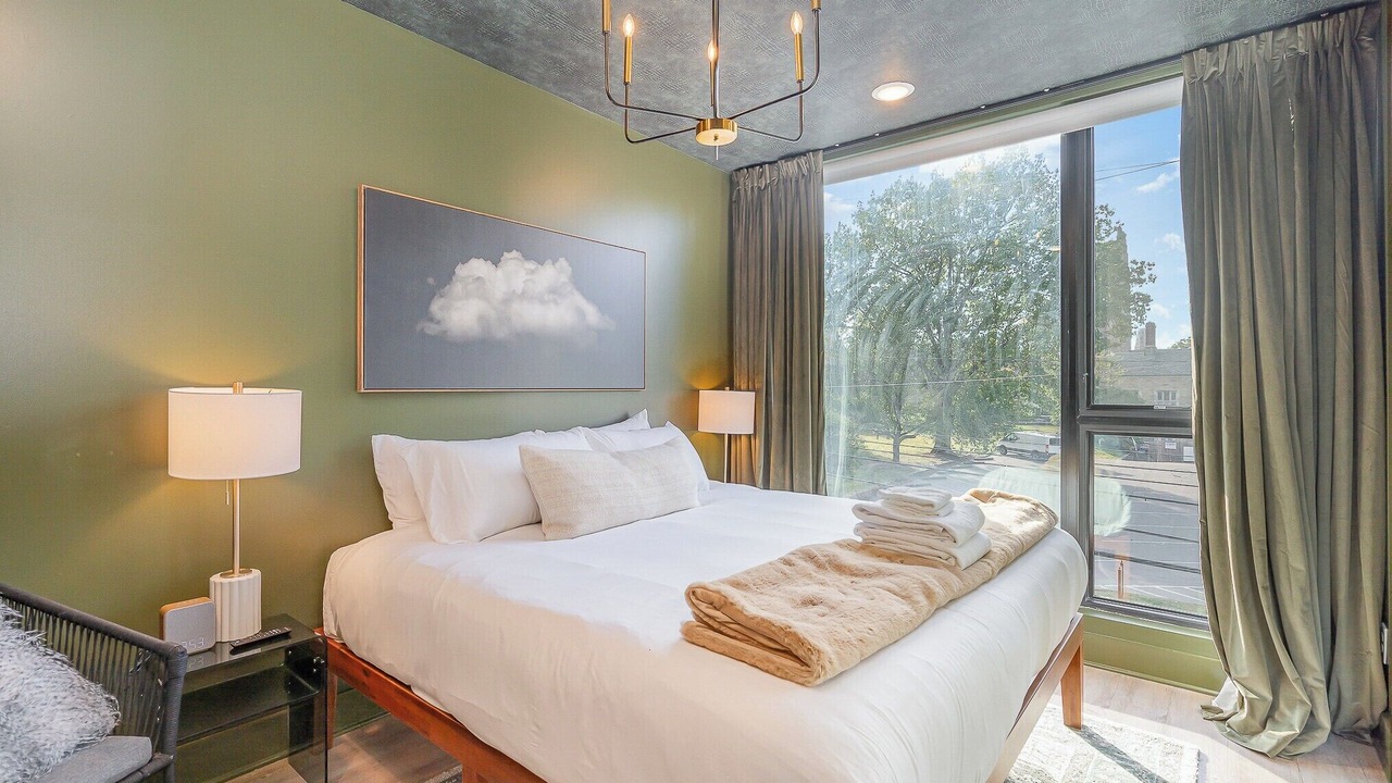 Photo of Bedroom in Music Row