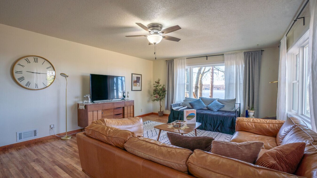Photo of Livingroom in Seymour