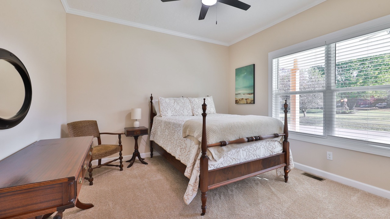 Photo of Bedroom in Martin