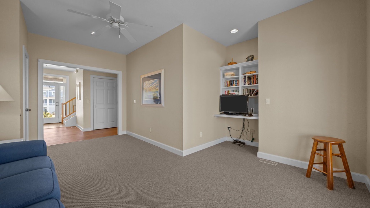 Photo of Livingroom in Ocean Isle Estates
