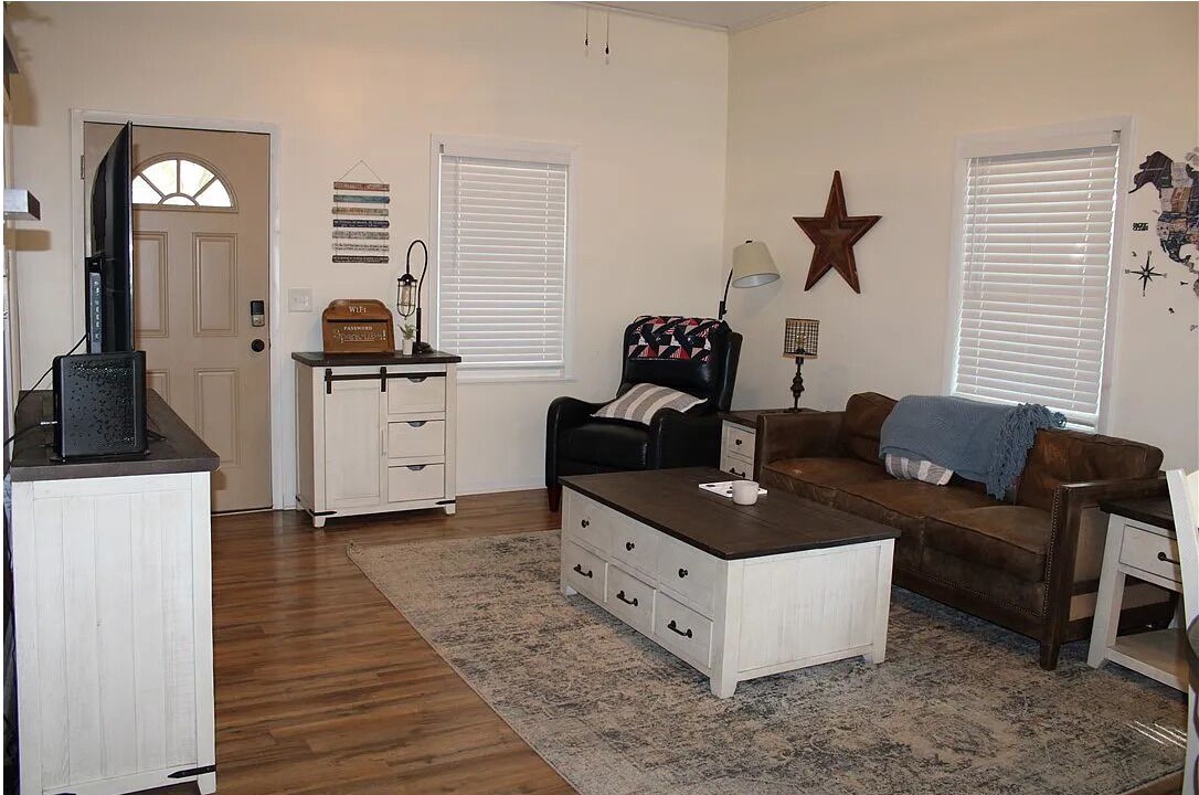Photo of Livingroom in Shelbyville