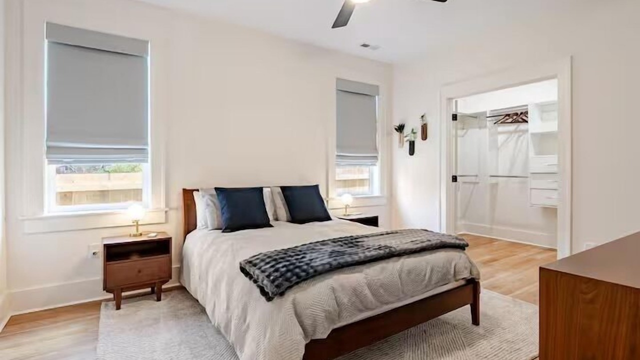 Photo of Bedroom in Knoxville