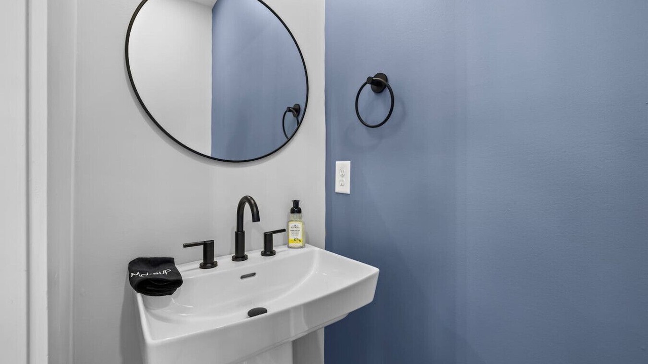 Photo of Bathroom in Talbot's Corner