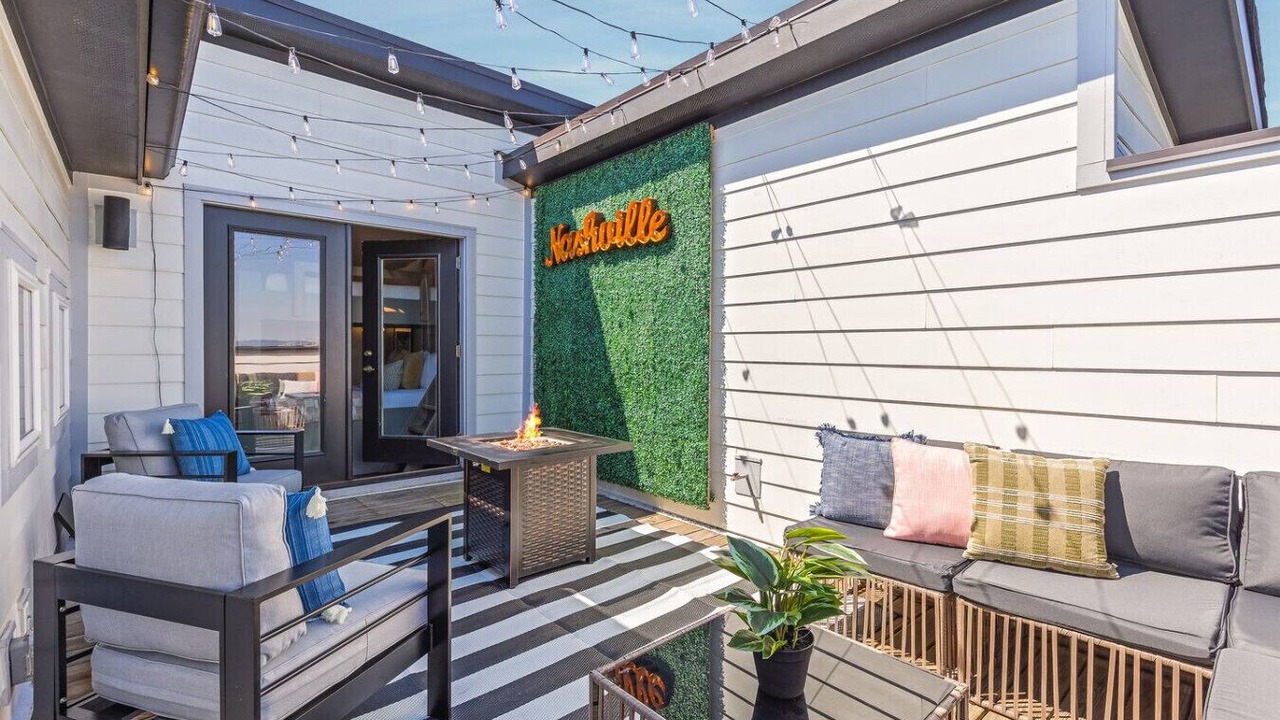 Photo of Outdoor in Hillsboro West End