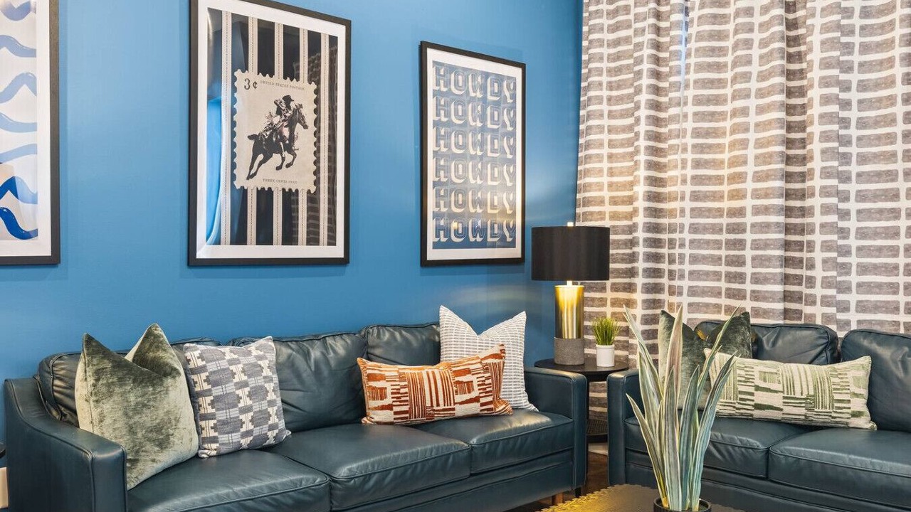 Photo of Bedroom in Hillsboro West End
