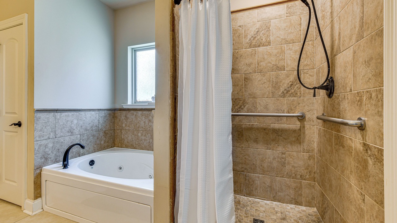 Photo of Bathroom in Denham Springs