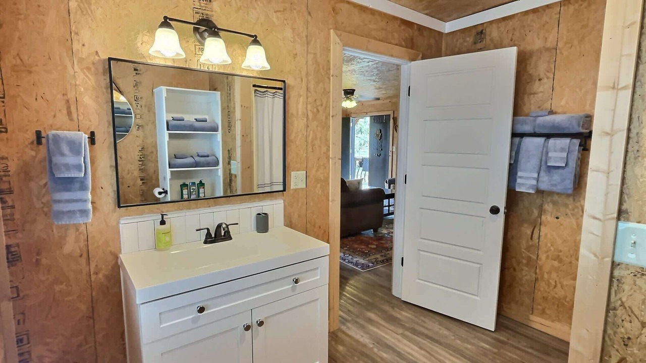 Photo of Bathroom in Eureka Springs