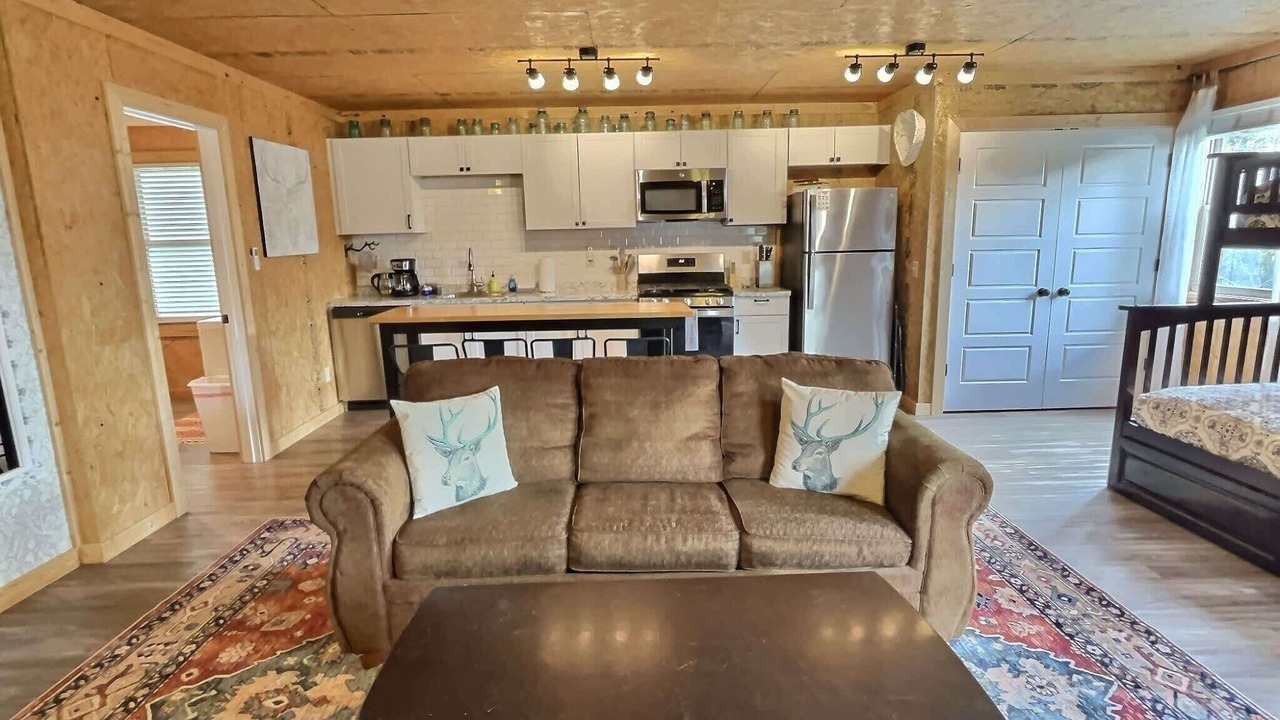 Photo of Livingroom in Eureka Springs