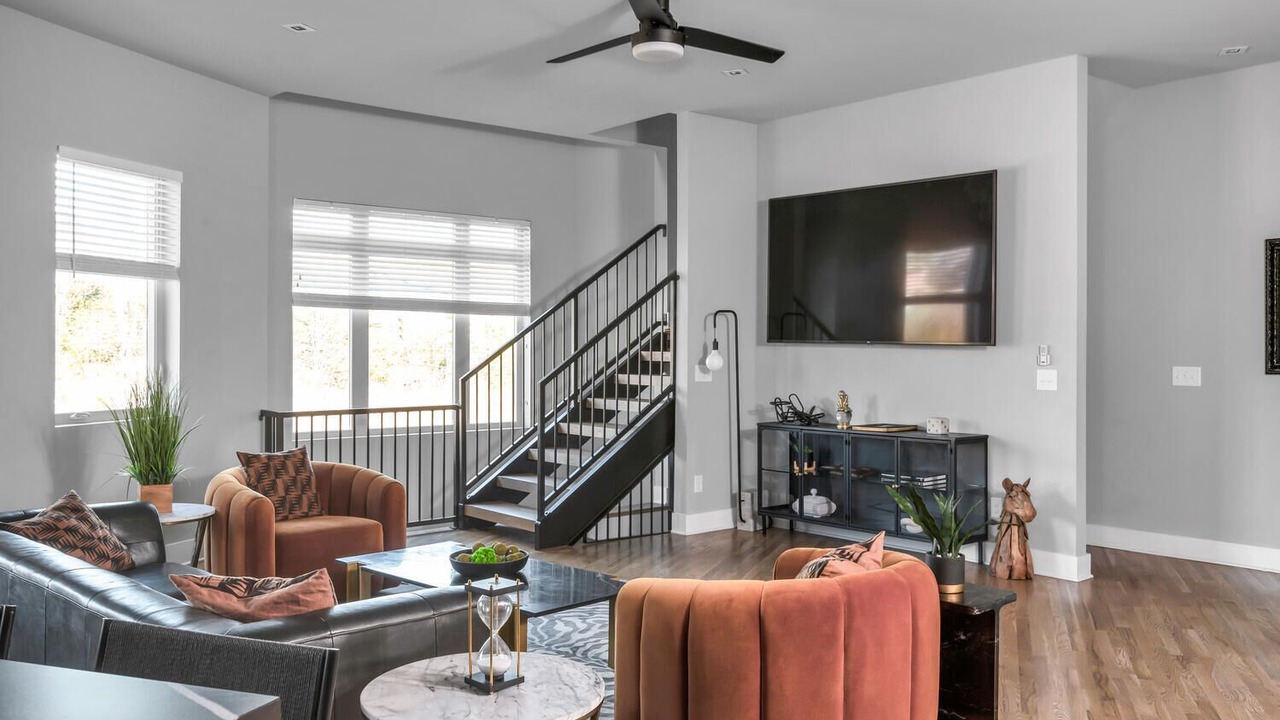 Photo of Livingroom in Haynes Area