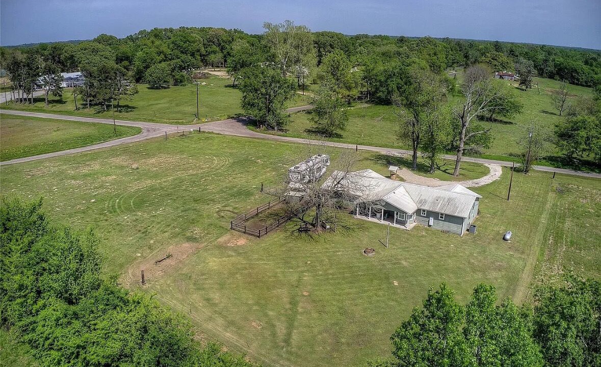 Photo of Outdoor in Sulphur Springs