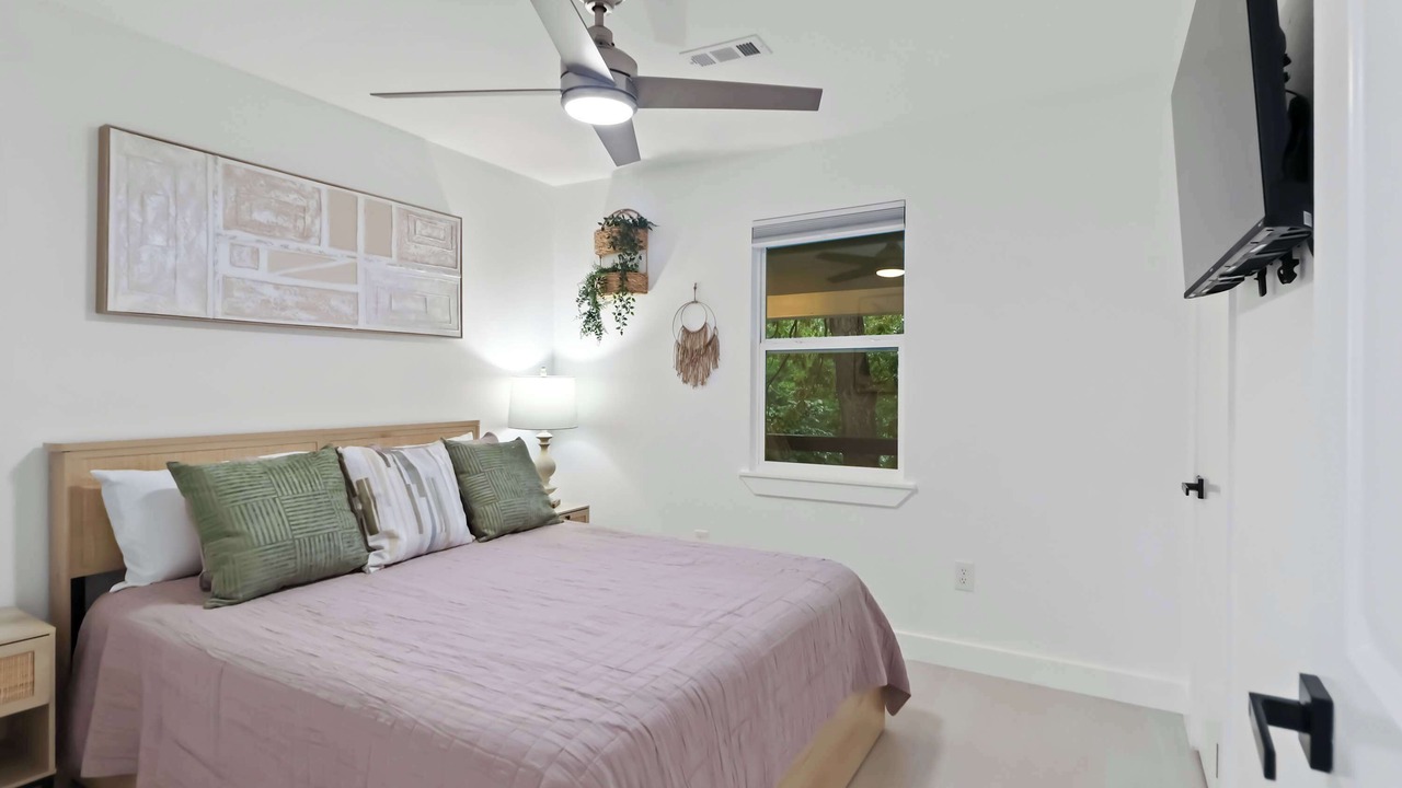 Photo of Bedroom in Springdale
