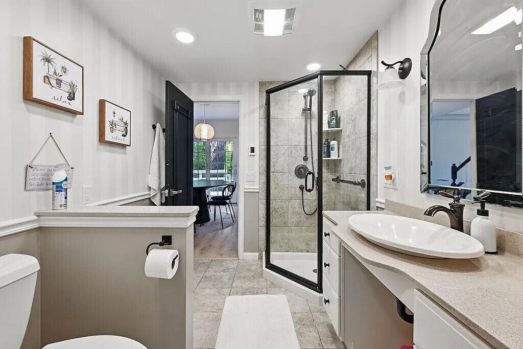 Photo of Bathroom in Amherst Junction