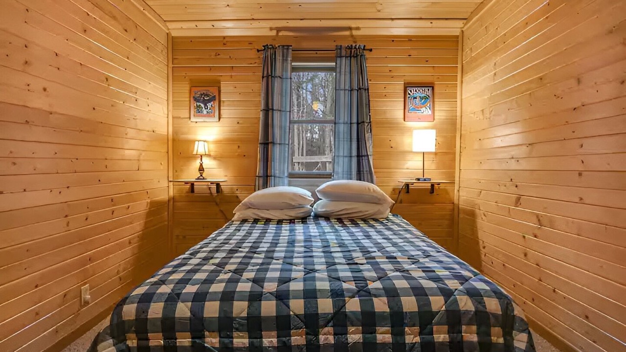 Photo of Bedroom in New Lisbon