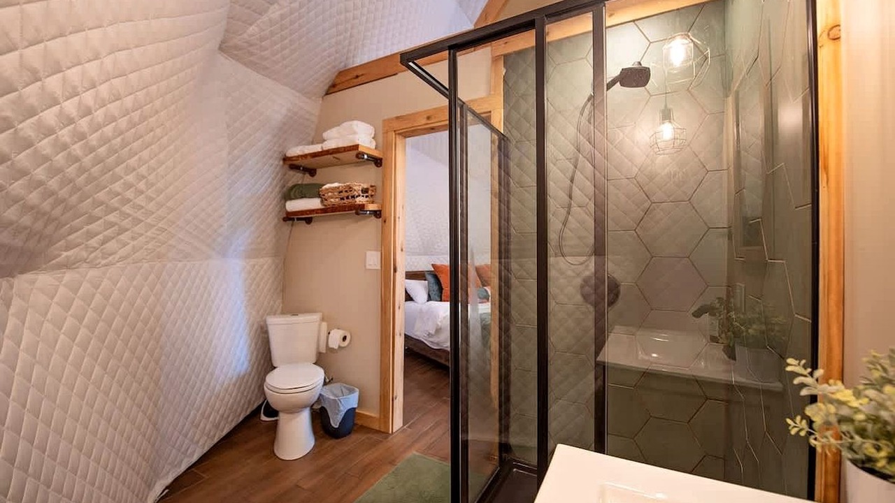 Photo of Bathroom in McMinnville