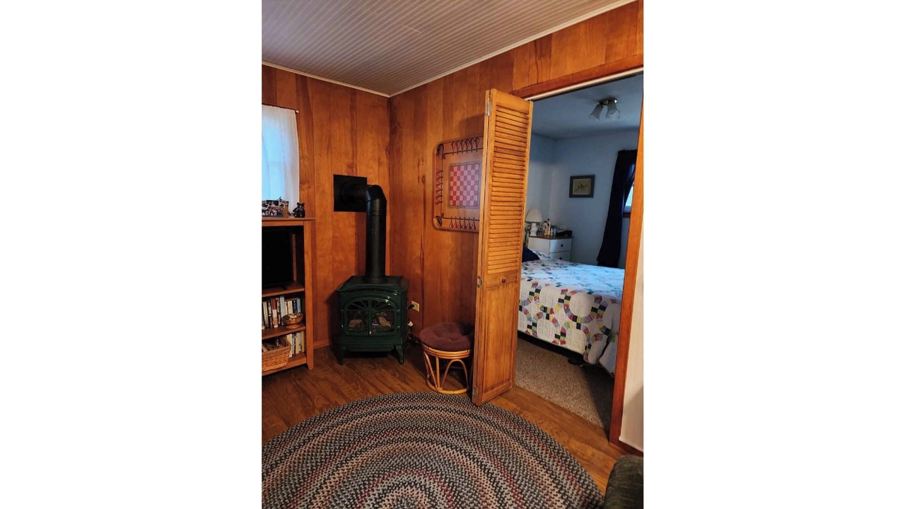 Photo of Livingroom in Holcombe