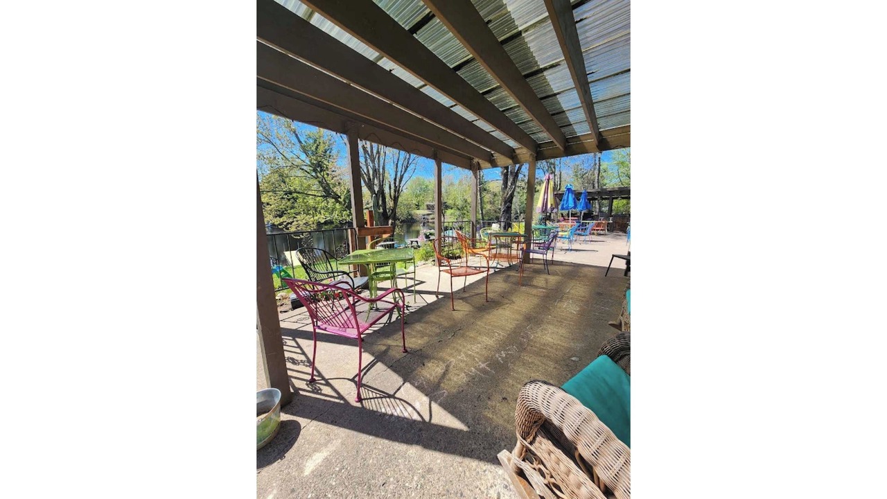 Photo of Outdoor in Holcombe