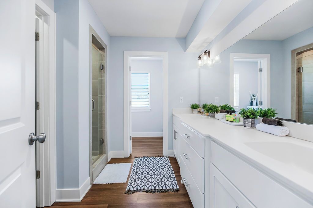 Photo of Bathroom in Raytown