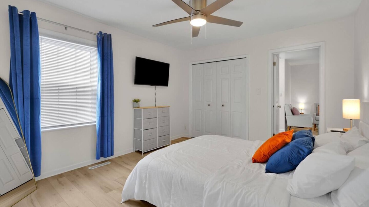 Photo of Bedroom in Evansville