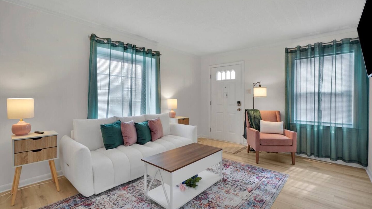 Photo of Livingroom in Evansville