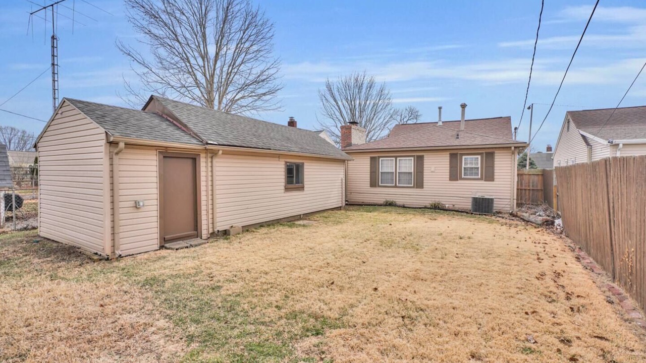 Photo of Outdoor in Evansville