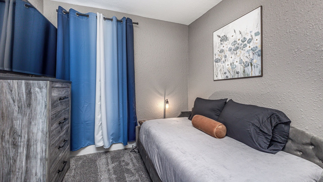 Photo of Bedroom in Dubuque