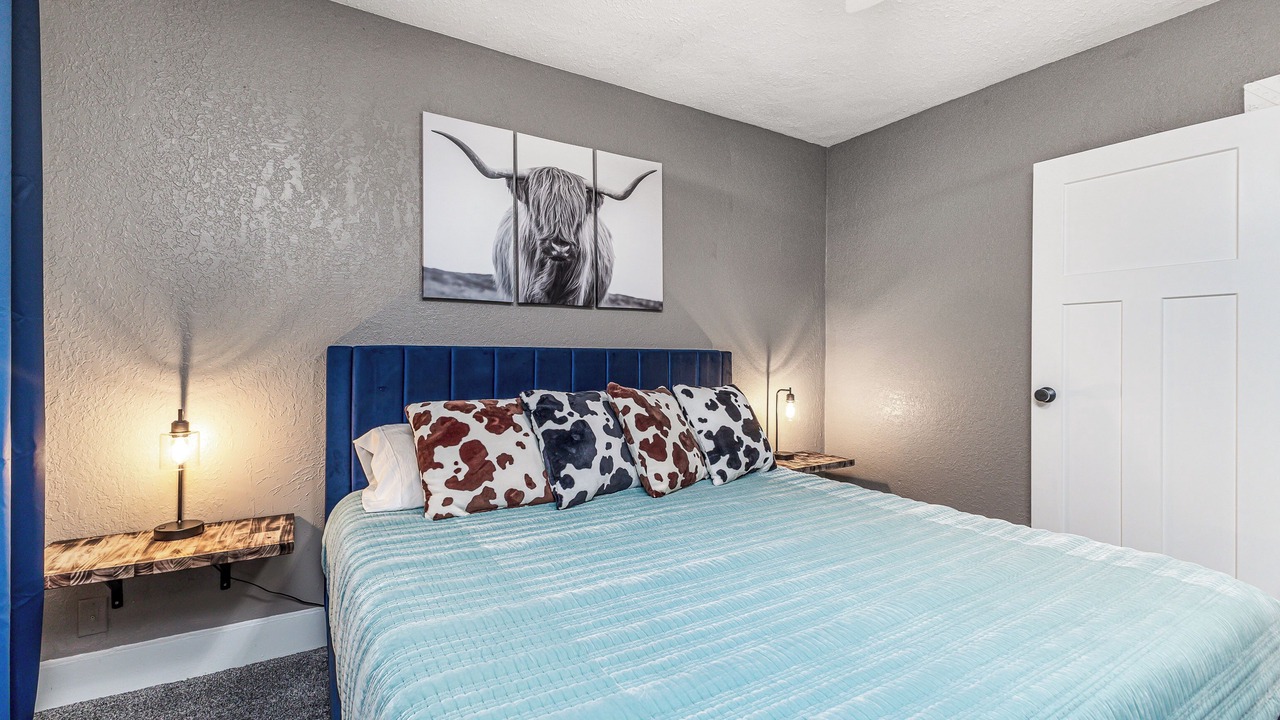Photo of Bedroom in Dubuque