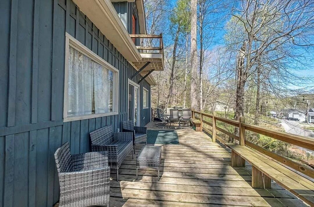 Photo of Patio Balcony in Penrod